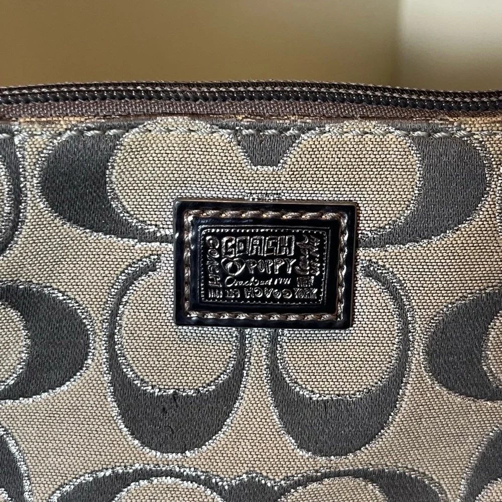 Coach Canvas Signature C Poppy Wristlet - Picture 2 of 7